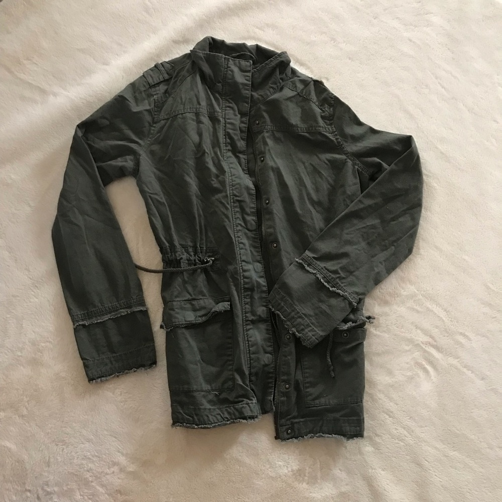 Army green Jacket